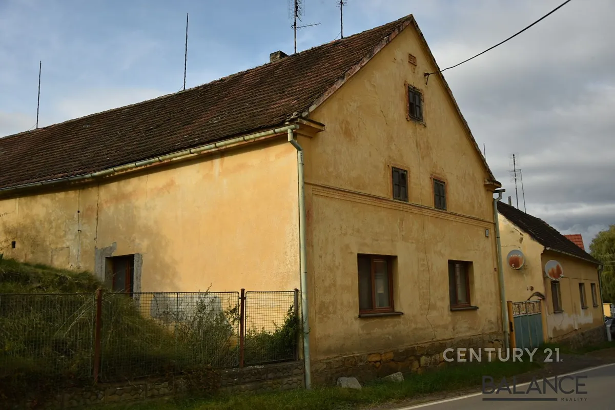 Prodej vícegeneračního domu 200 m², pozemek 2099 m²